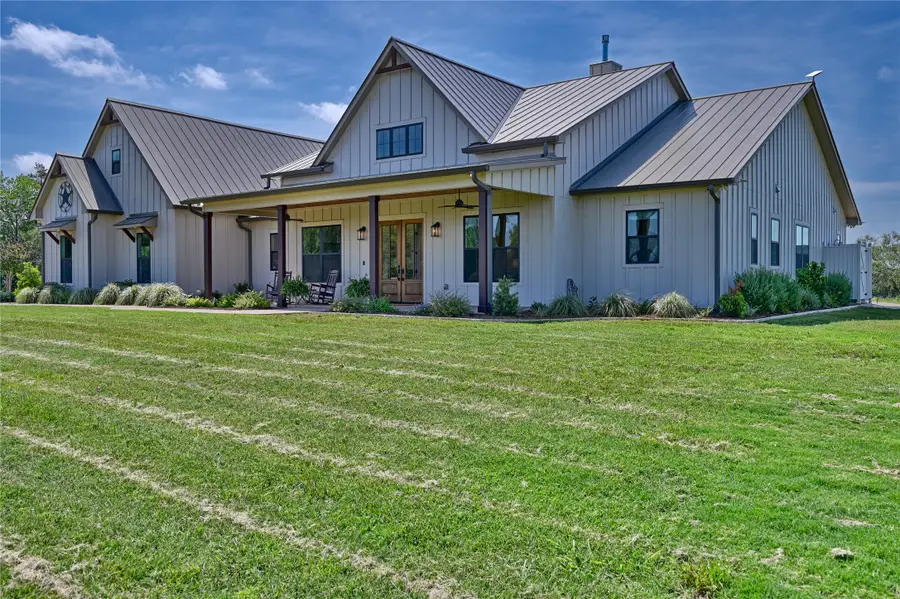 2165 County Road 250 Road, Weimar, TX 78962 - #2