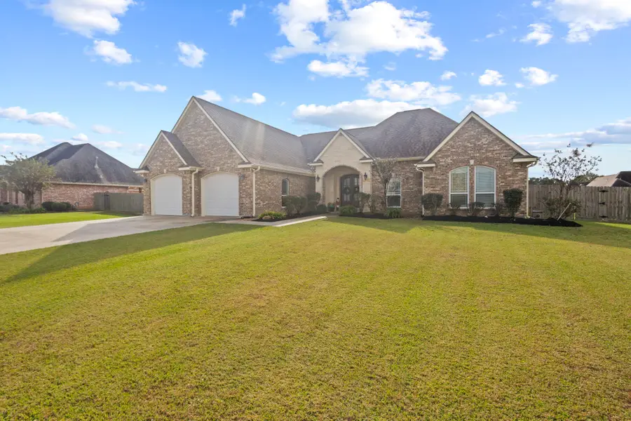 621 Pioneer, Bridge City, TX 77611 - Image #3