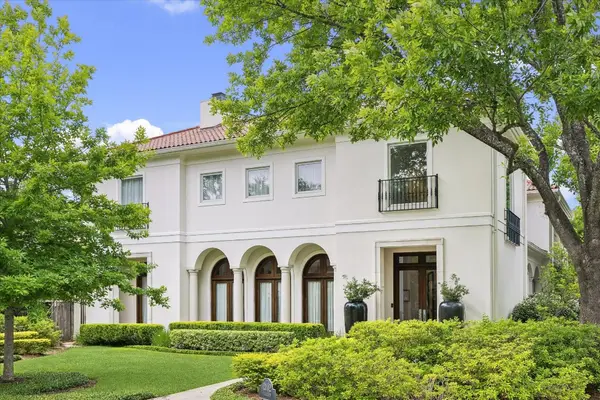 2102 Mcclendon Street, Houston, TX 77030