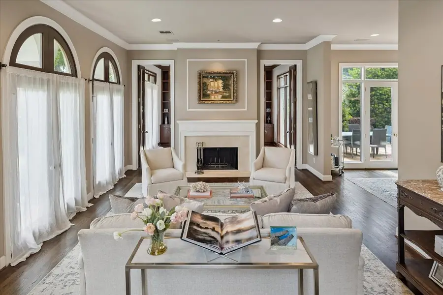 2102 Mcclendon Street, Houston, TX 77030 - #3
