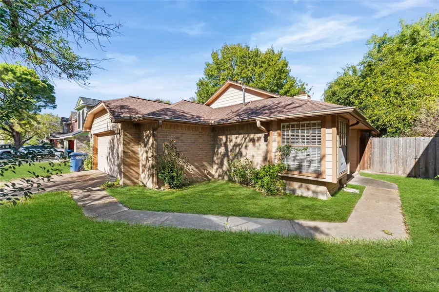 13838 Dentwood Drive, Houston, TX 77014 - Image #2