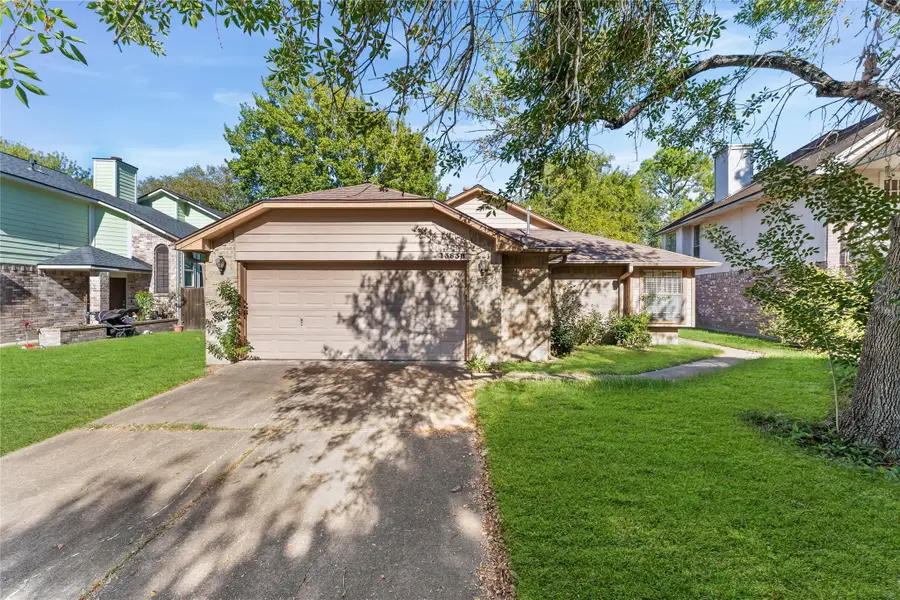 13838 Dentwood Drive, Houston, TX 77014 - Image #3