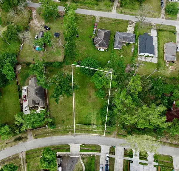 9221 Sundown Drive, Houston, TX 77016