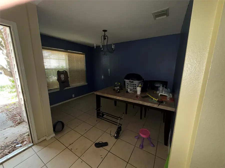 2114 Forest Ranch Drive, Houston, TX 77049 - Image #2