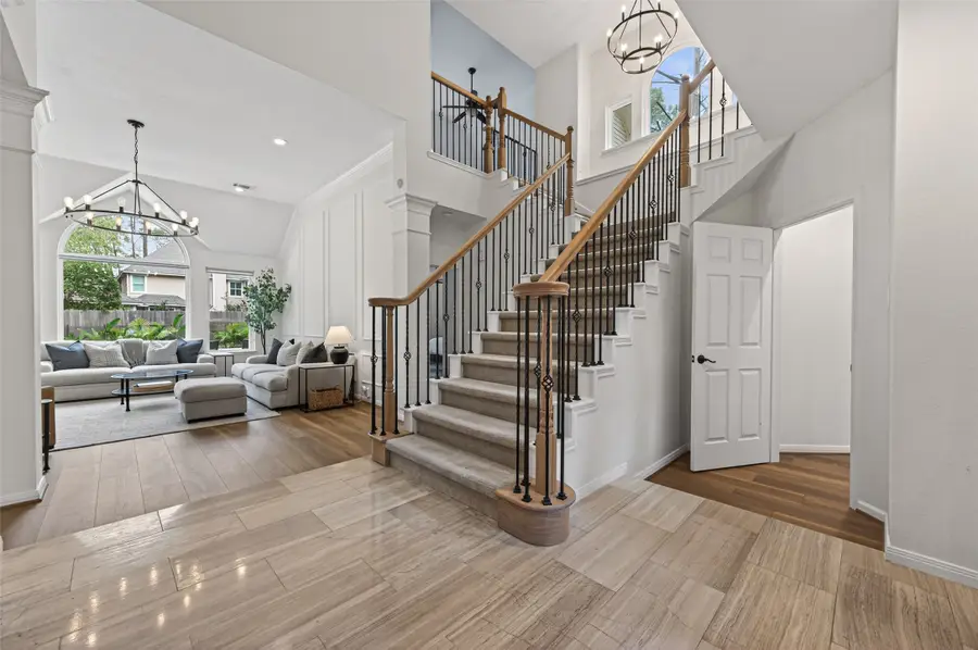 11 Underwood Place, The Woodlands, TX 77381 - Image #3