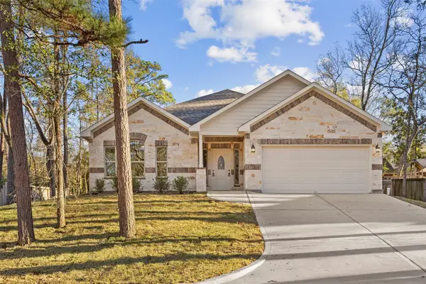 512 Sandy Oaks Drive, Huntsville, TX 77340