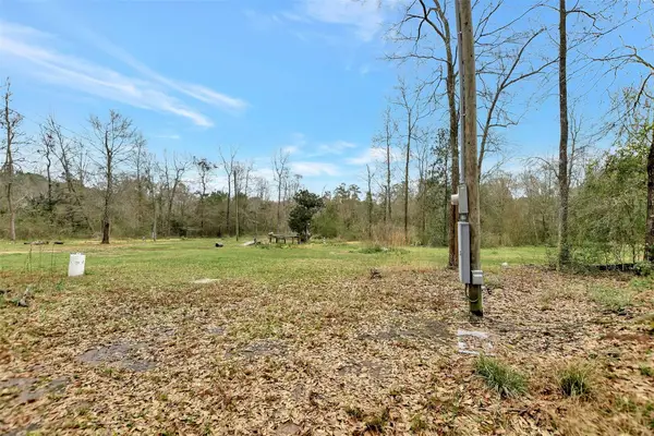 109 Bonnie Creek Rd, Coldspring, TX 77331