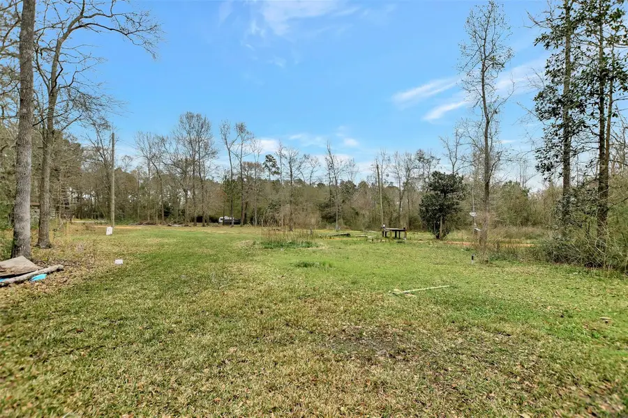 109 Bonnie Creek Rd, Coldspring, TX 77331 - Image #2
