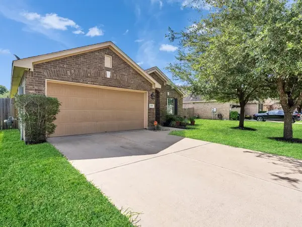 1519 Brook Hollow Drive, Pearland, TX 77581 - #2