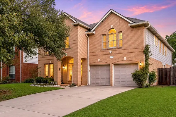 16438 Beewood Glen Drive, Sugar Land, TX 77498