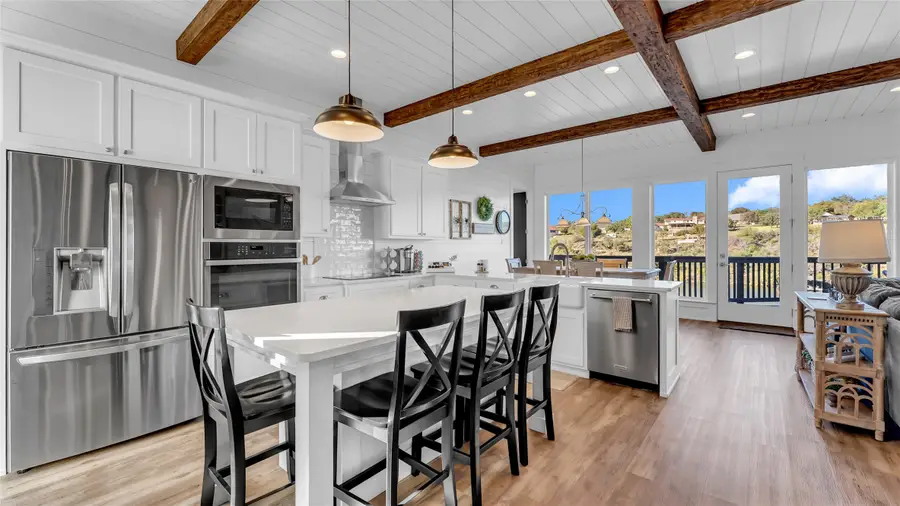 508 Los Escondidos Street, Marble Falls, TX 78654 - Image #3