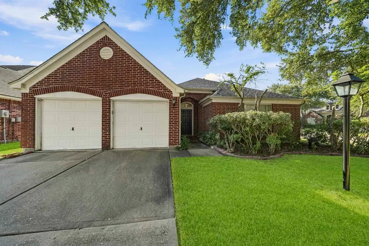 3802 Shady Breeze Drive, Houston, TX 77082 - #1
