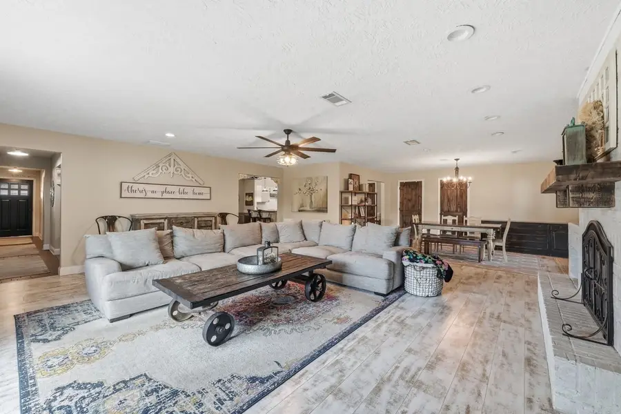 2800 Upton Drive, Port Arthur, TX 77642 - #3