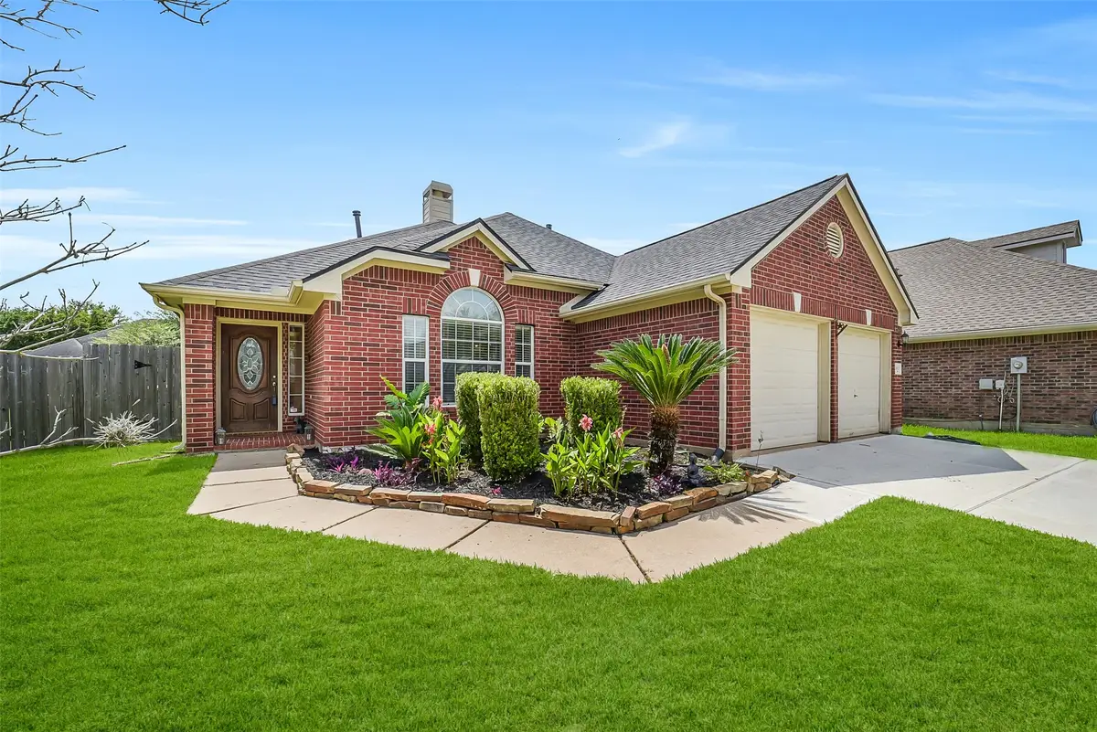 3811 Lake Ballinger Lane, Richmond, TX 77406 - #1