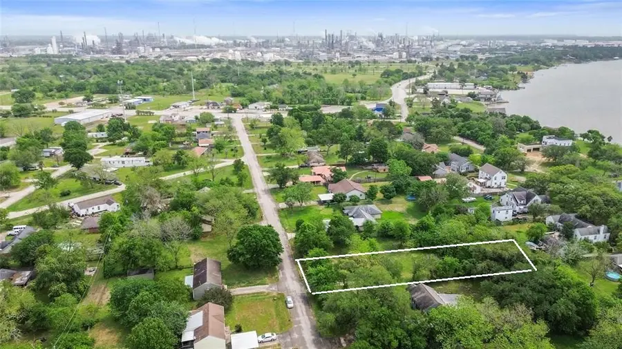 0B Cabaniss Ave, Baytown, TX 77520 - #3