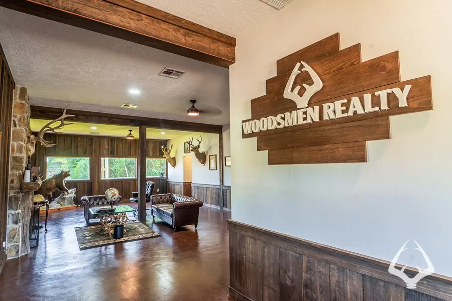 205 South Wheeler Ave, Colmesneil, TX 75938 - #2