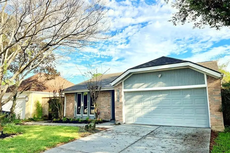 11954 Brook Meadows Lane, Meadows Place, TX 77477 - #2