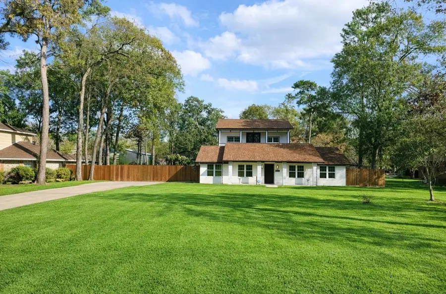 25910 Maplewood Drive, Spring, TX 77386 - Image #2