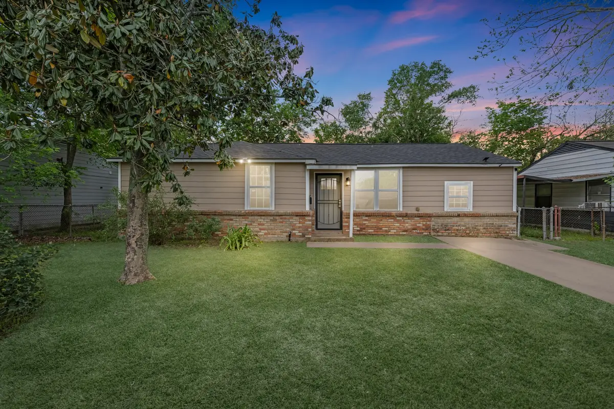 9410 Rosehaven Drive, Houston, TX 77051 - #1