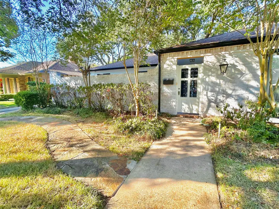 10010 Burgoyne Road, Houston, TX 77042 - #2