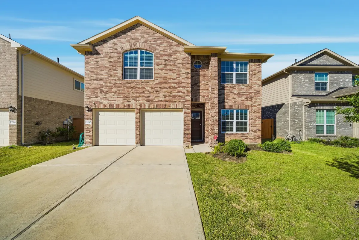 32942 Silver Meadow Way, Brookshire, TX 77423 - Image #1