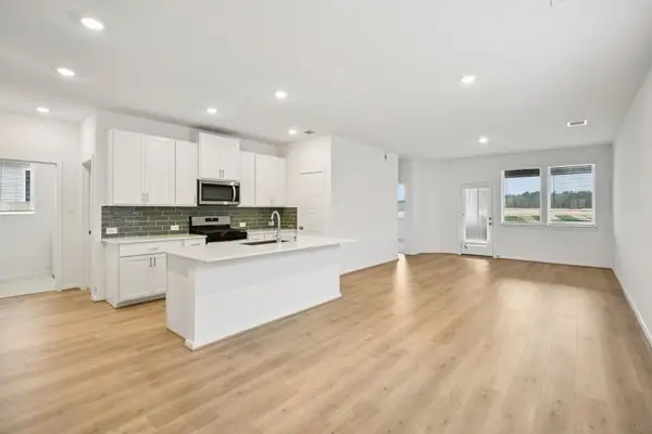 11418 Dark Amethyst Drive, Houston, TX 77048