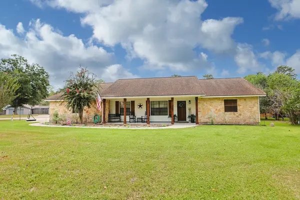 1207 Gail Drive, Pinehurst, TX 77362