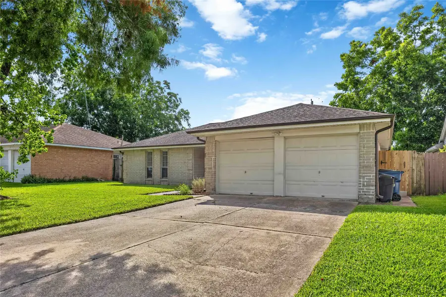 5427 Timpani Drive, Friendswood, TX 77546 - #2