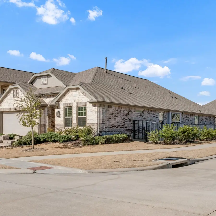 19102 Brazos Bend Park Drive, Cypress, TX 77433 - Image #2