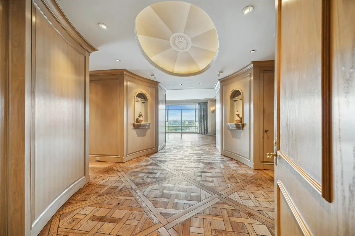 1100 Uptown Park Boulevard #234, Houston, TX 77056 - Image #1