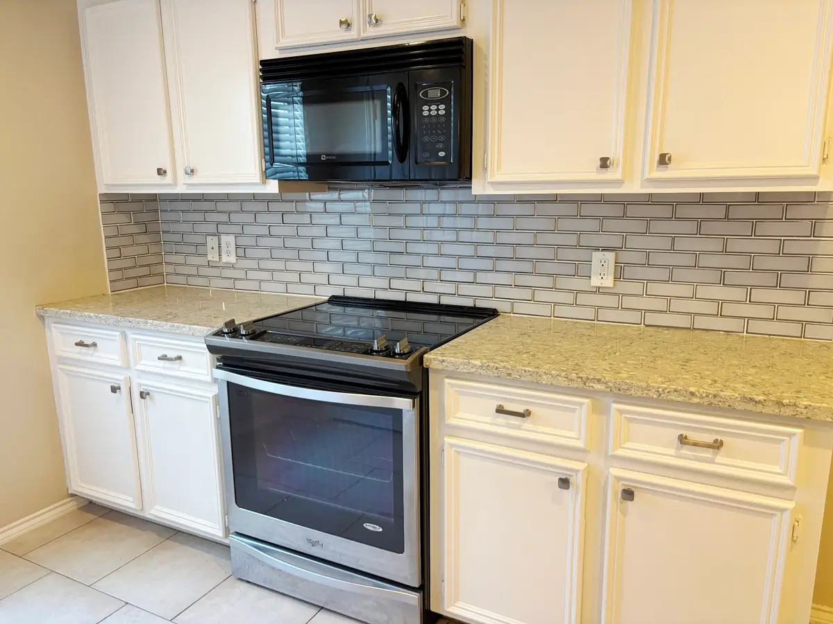 2635 Woodridge Cove Drive, Houston, TX 77087 - #1