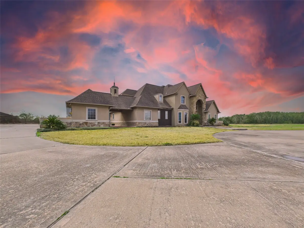 1195 County Road 150, Alvin, TX 77511 - #1
