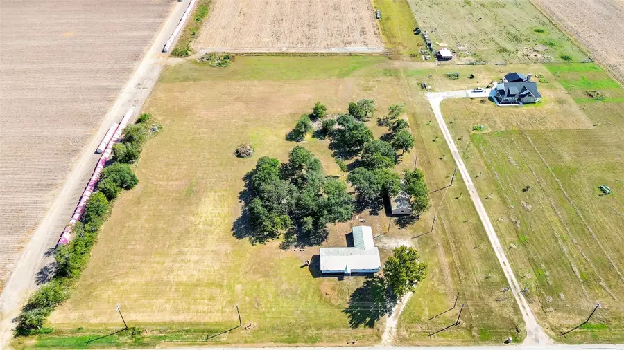 2265 County Road 312, Louise, TX 77455 - #2