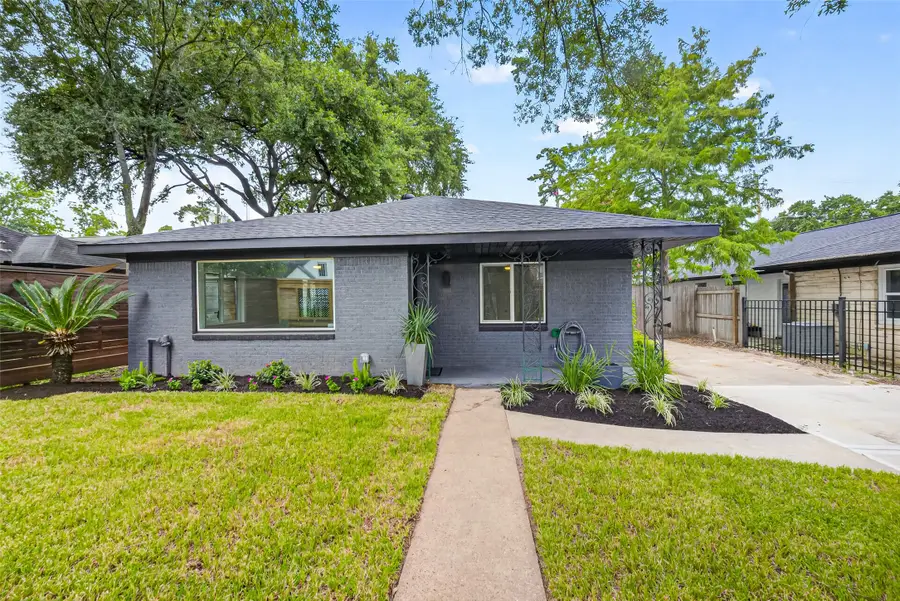 419 Fairbanks Street, Houston, TX 77009 - #2