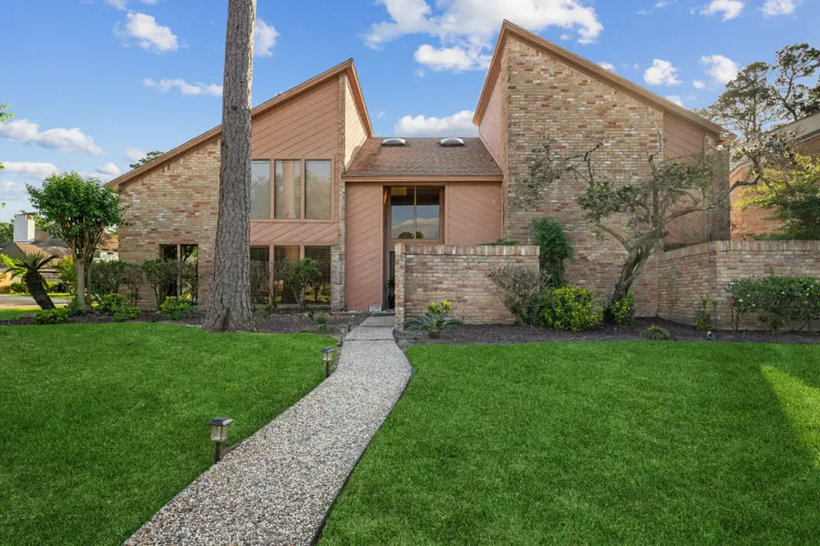 15703 Winding Moss Drive, Houston, TX 77068 - Image #2