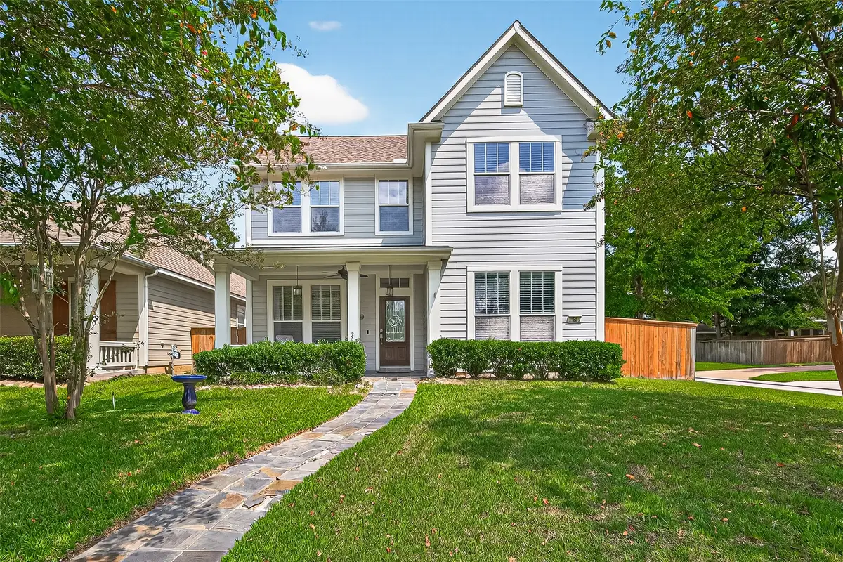 30 Whetstone Ridge Way, The Woodlands, TX 77382 - Image #1