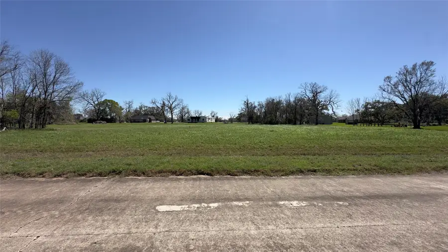 743 Rancho Chico Court, Angleton, TX 77515 - #2