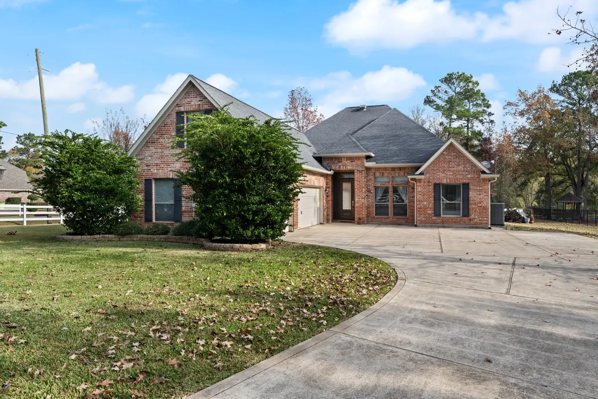 11718 Live Oak Drive, Magnolia, TX 77354 - Image #1
