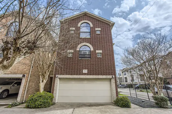 5830 Larkin Street, Houston, TX 77007