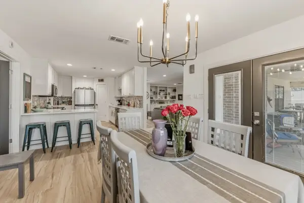 1905 Rollingwood Drive, Huntsville, TX 77340