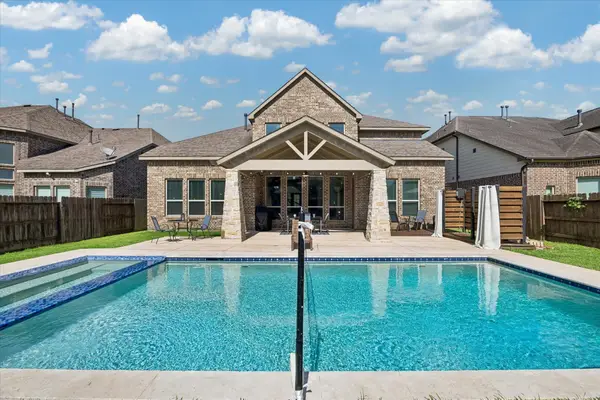 4304 Turnbridge Court, Manvel, TX 77578