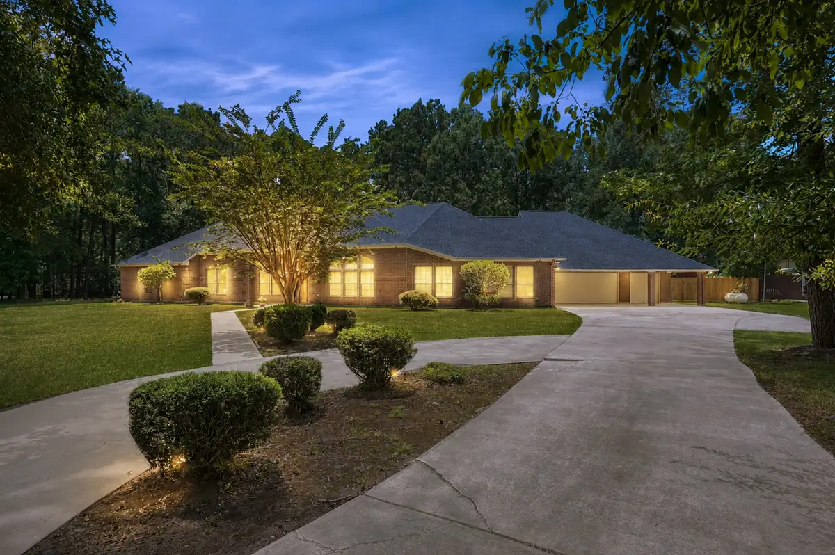 910 Commons Way Court, Huffman, TX 77336 - #1