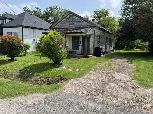 8127 Fountain Street, Houston, TX 77051