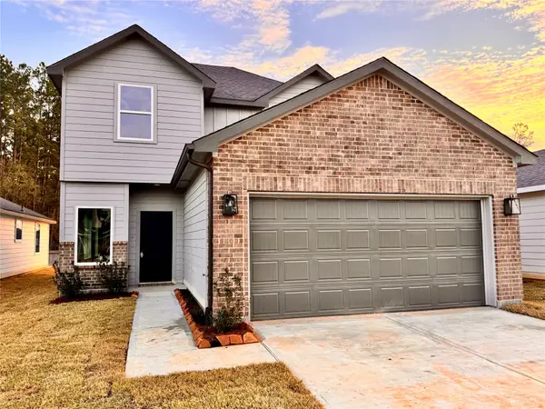 18724 Loom Drive, Conroe, TX 77306