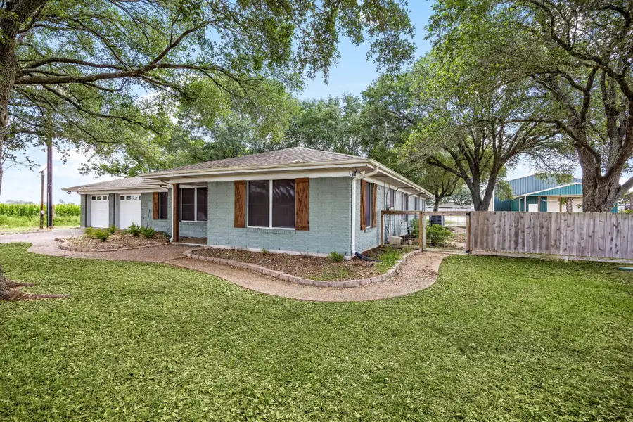 9392 Fm 1458 Road, Sealy, TX 77474 - Image #3