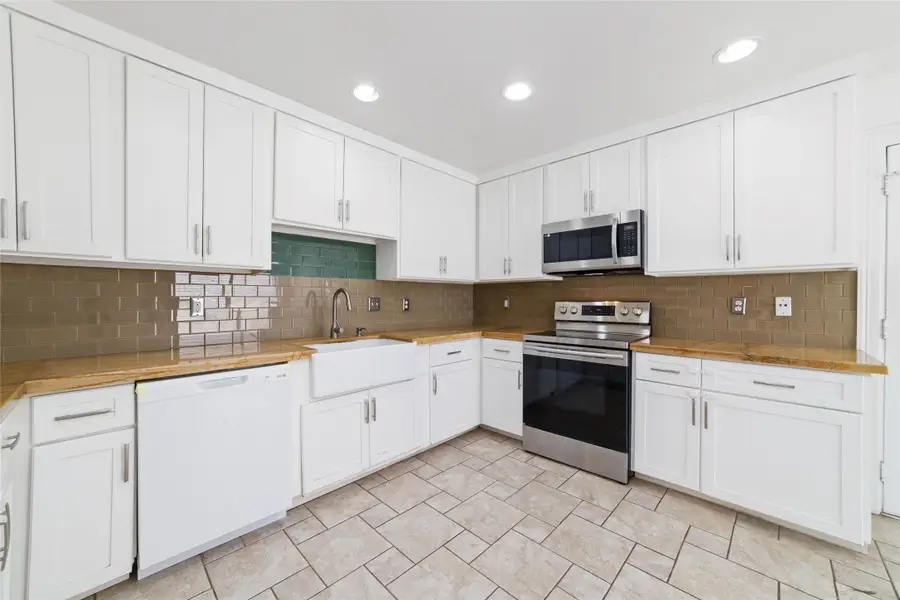 7655 S Braeswood Boulevard #44, Houston, TX 77071 - Image #3