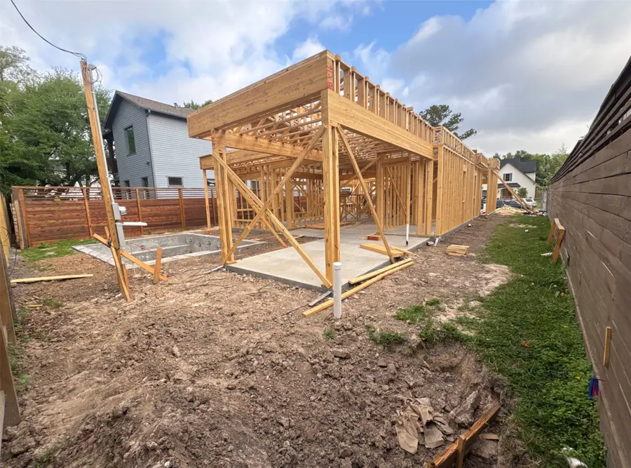 955 W 42nd Street, Houston, TX 77018 - #3