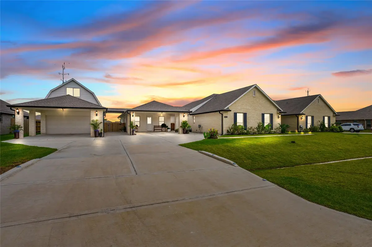 3602 Ballena Way, Dickinson, TX 77539 - #1