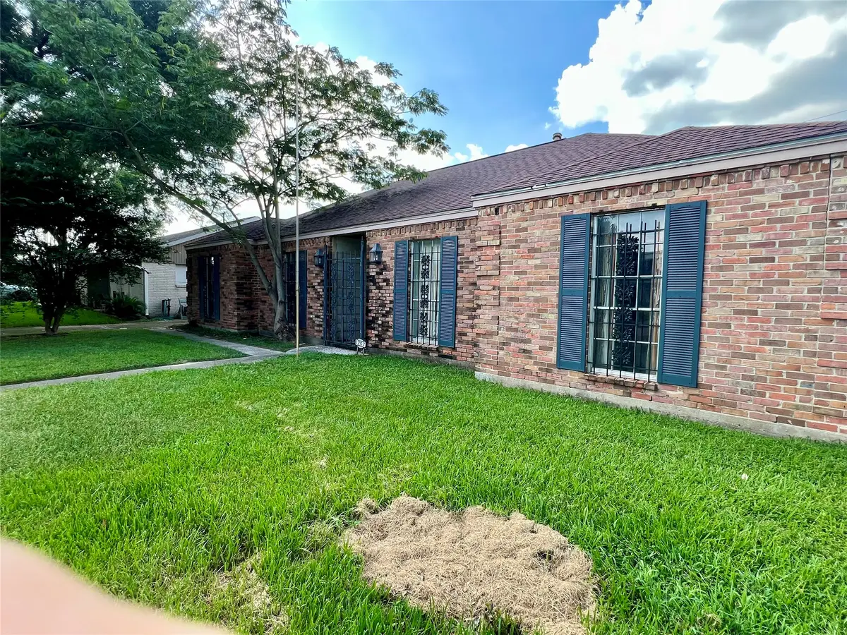2207 Droxford Drive, Houston, TX 77008 - #1