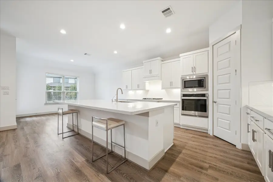 2550 Austin Trail, Friendswood, TX 77546 - Image #3